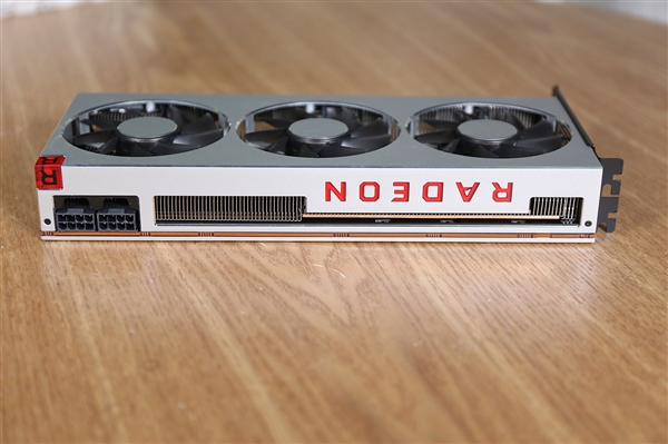 AMD 7nm划时代产品正式死亡！只活了半岁(2)